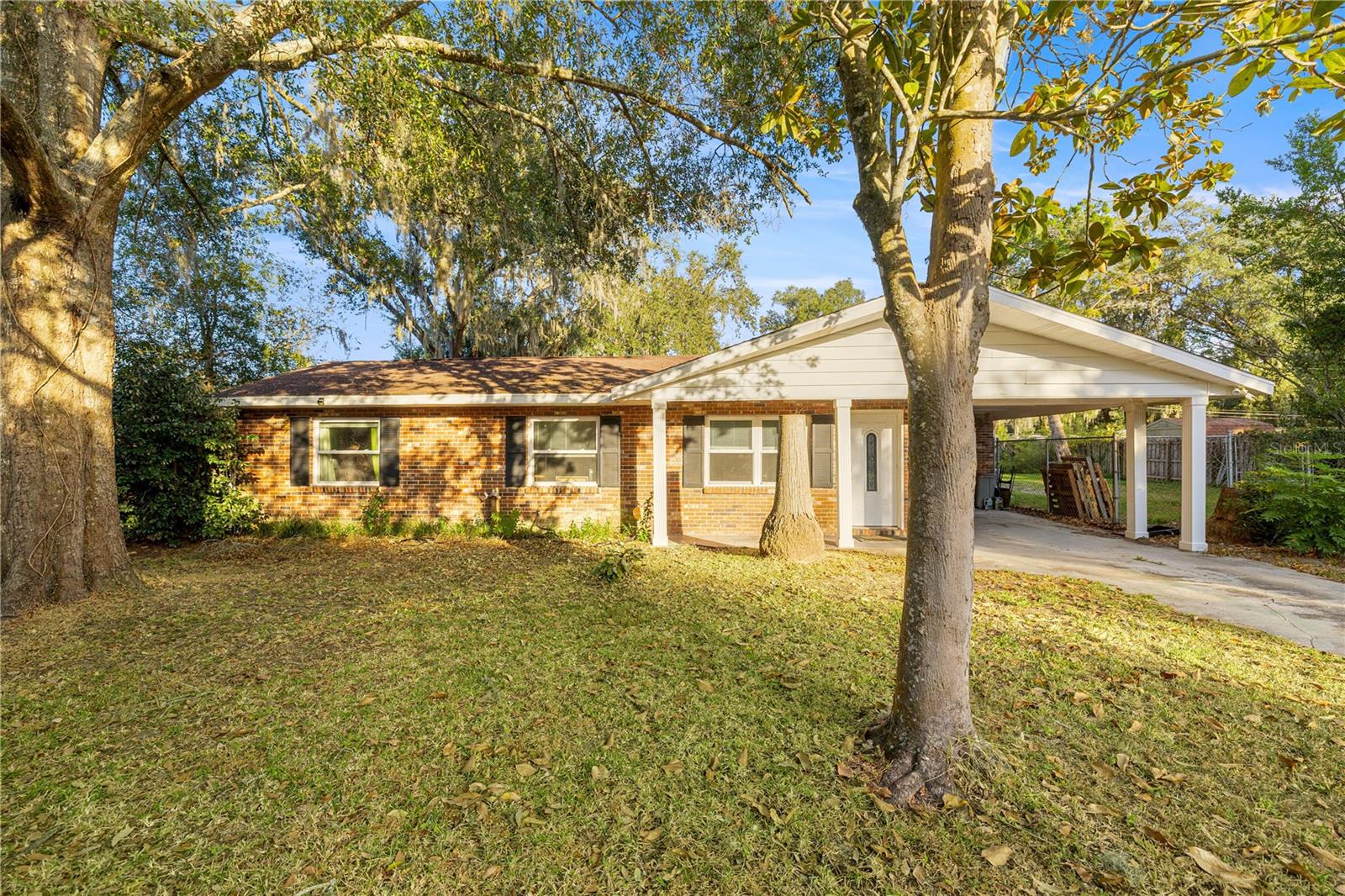 Image 2 of 20 For 3209 34th Court