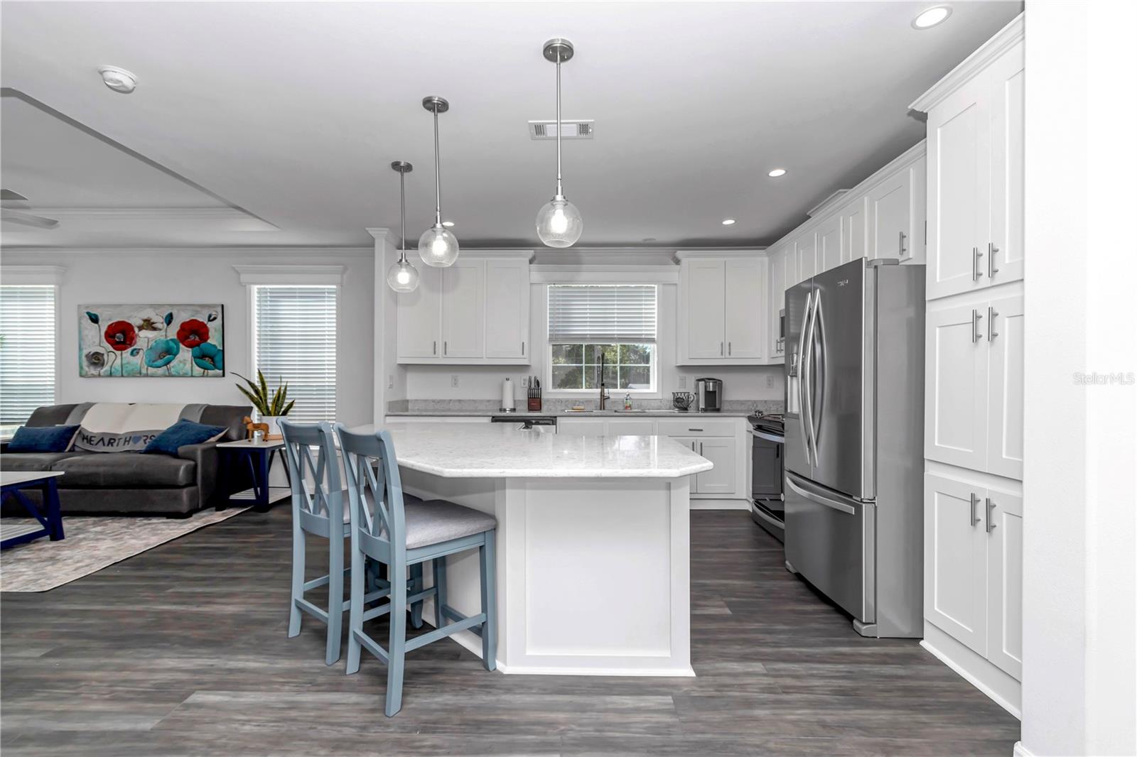 Image 11 of 59 For 521 80th Avenue