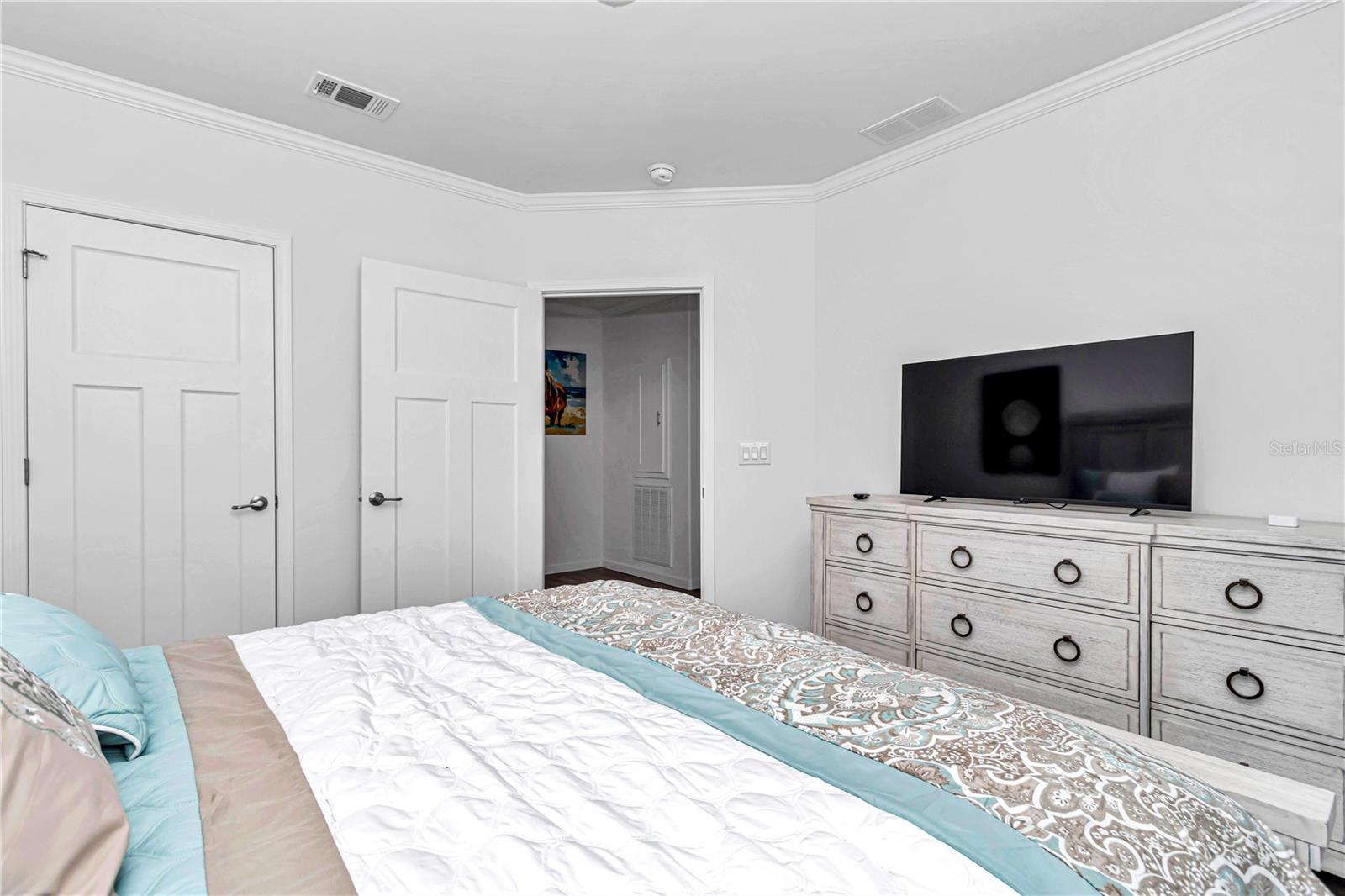 Image 37 of 59 For 521 80th Avenue