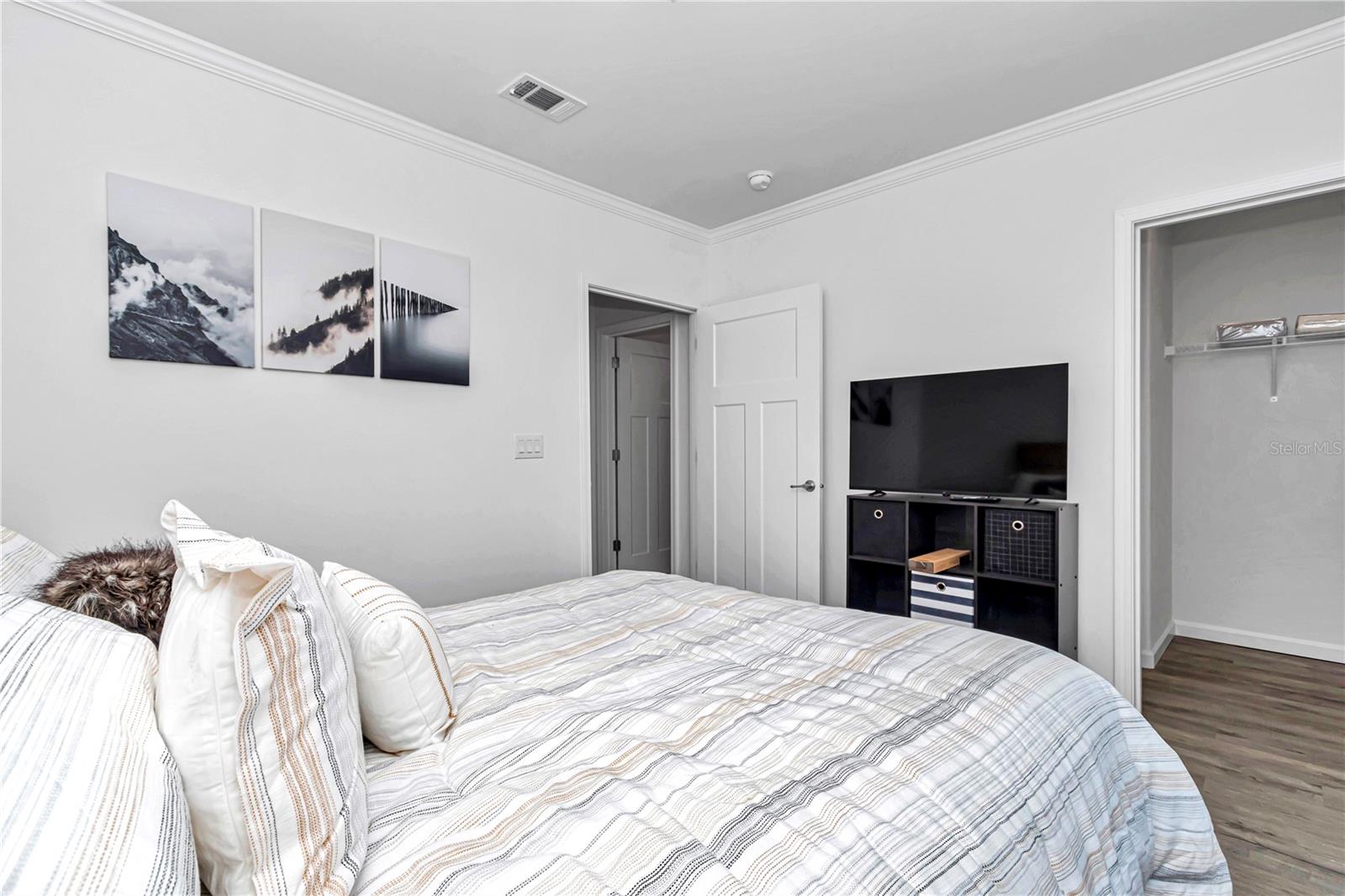 Image 39 of 59 For 521 80th Avenue