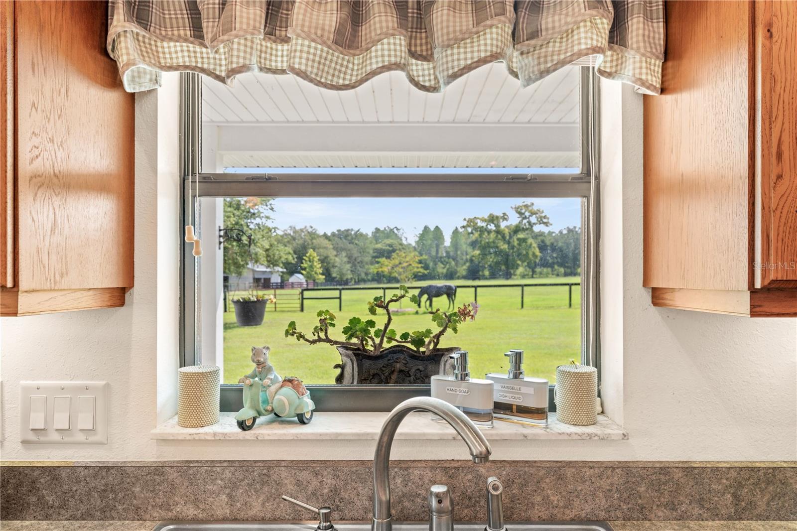 Image 27 of 59 For 3650 165th Avenue