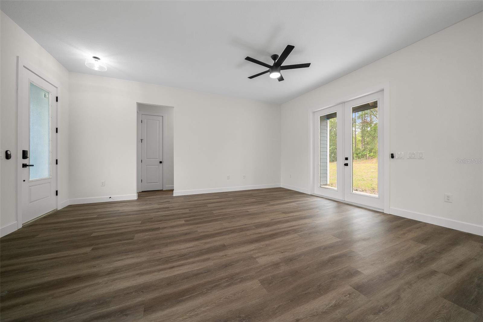 Image 9 of 23 For 7162 Cricket Drive