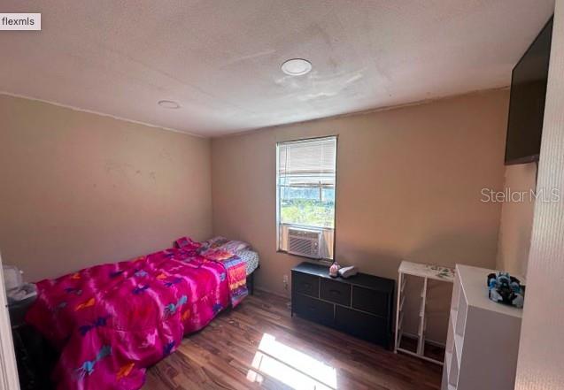 Image 12 of 15 For 565 Daisy Road