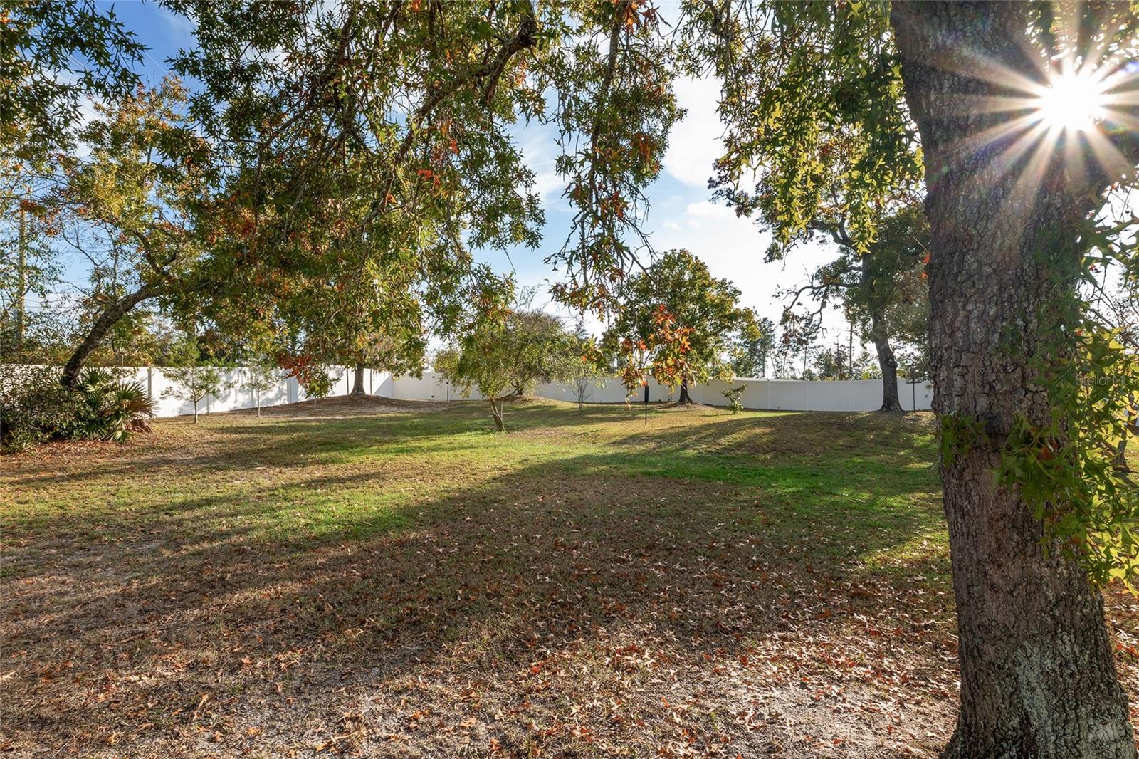 Image 32 of 64 For 5016 104th Loop