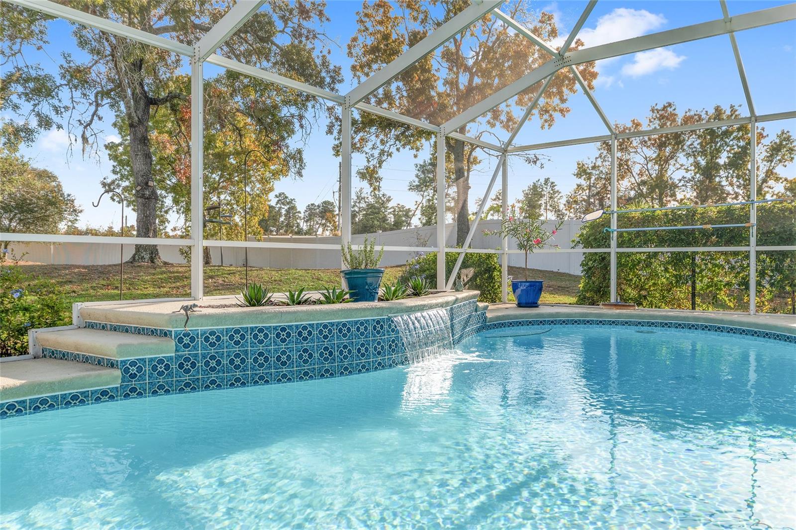 Image 4 of 64 For 5016 104th Loop