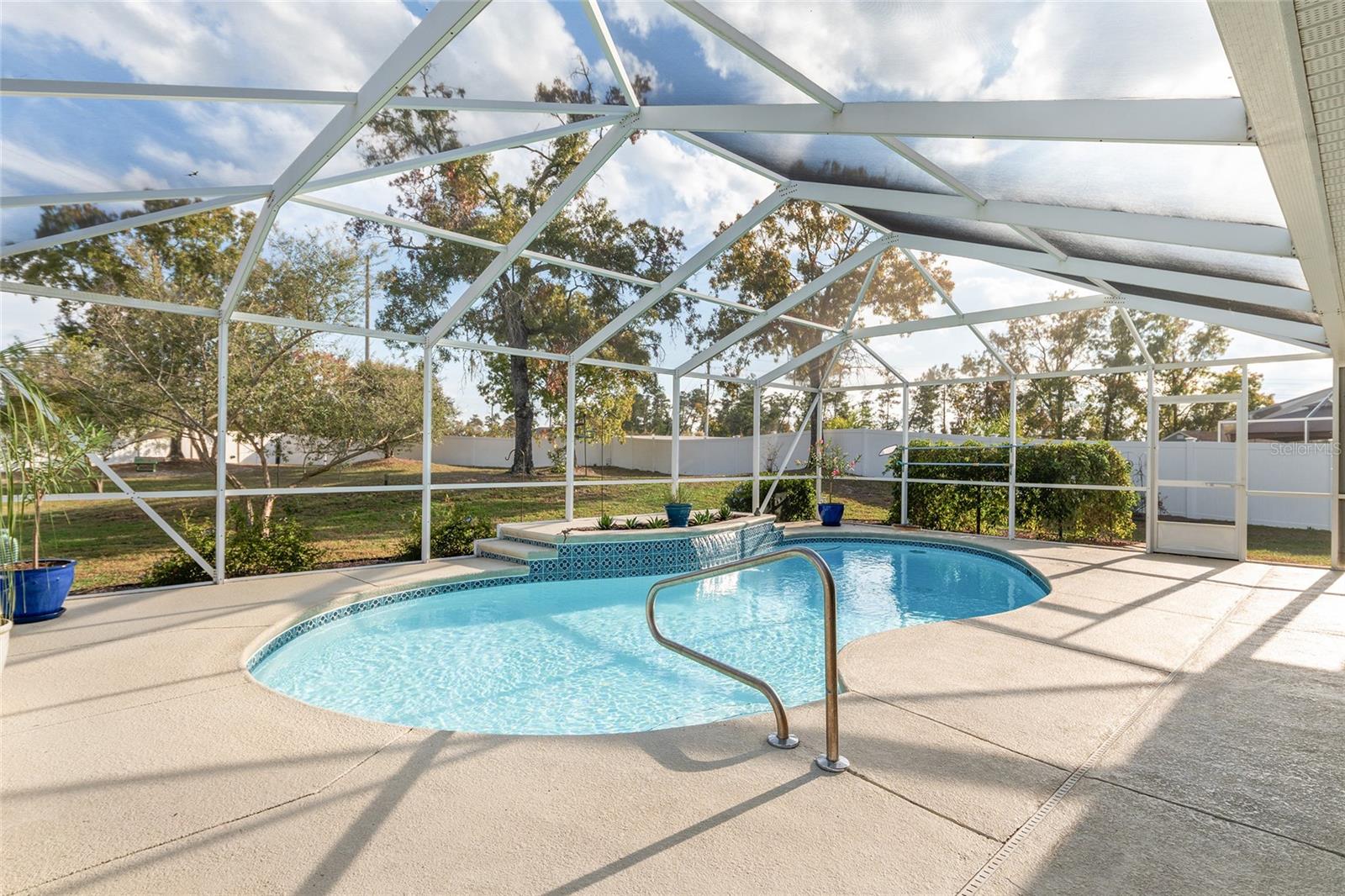 Image 53 of 64 For 5016 104th Loop