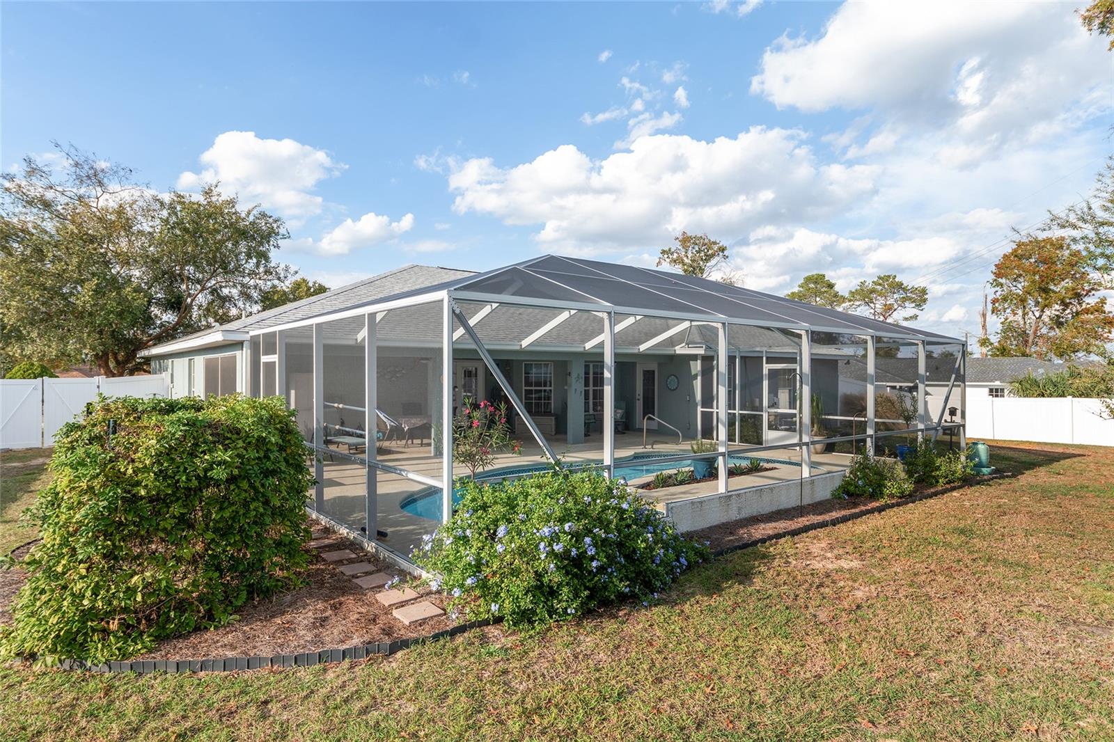 Image 58 of 64 For 5016 104th Loop