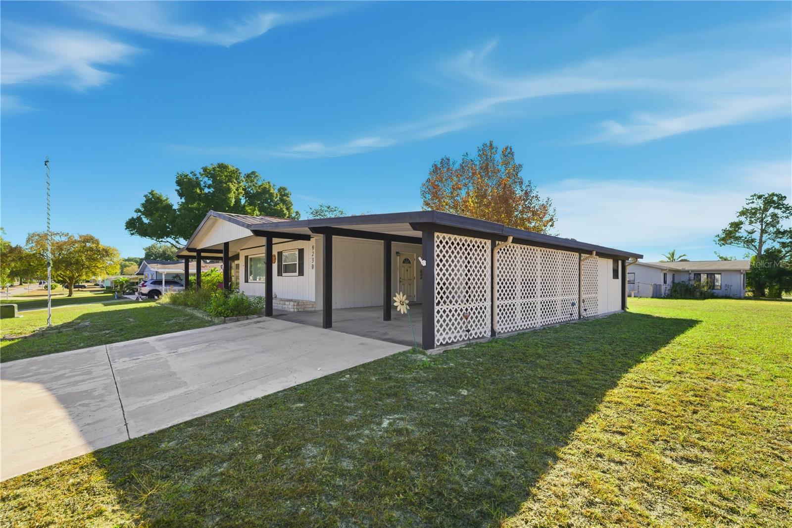 Image 21 of 30 For 9230 101st Place