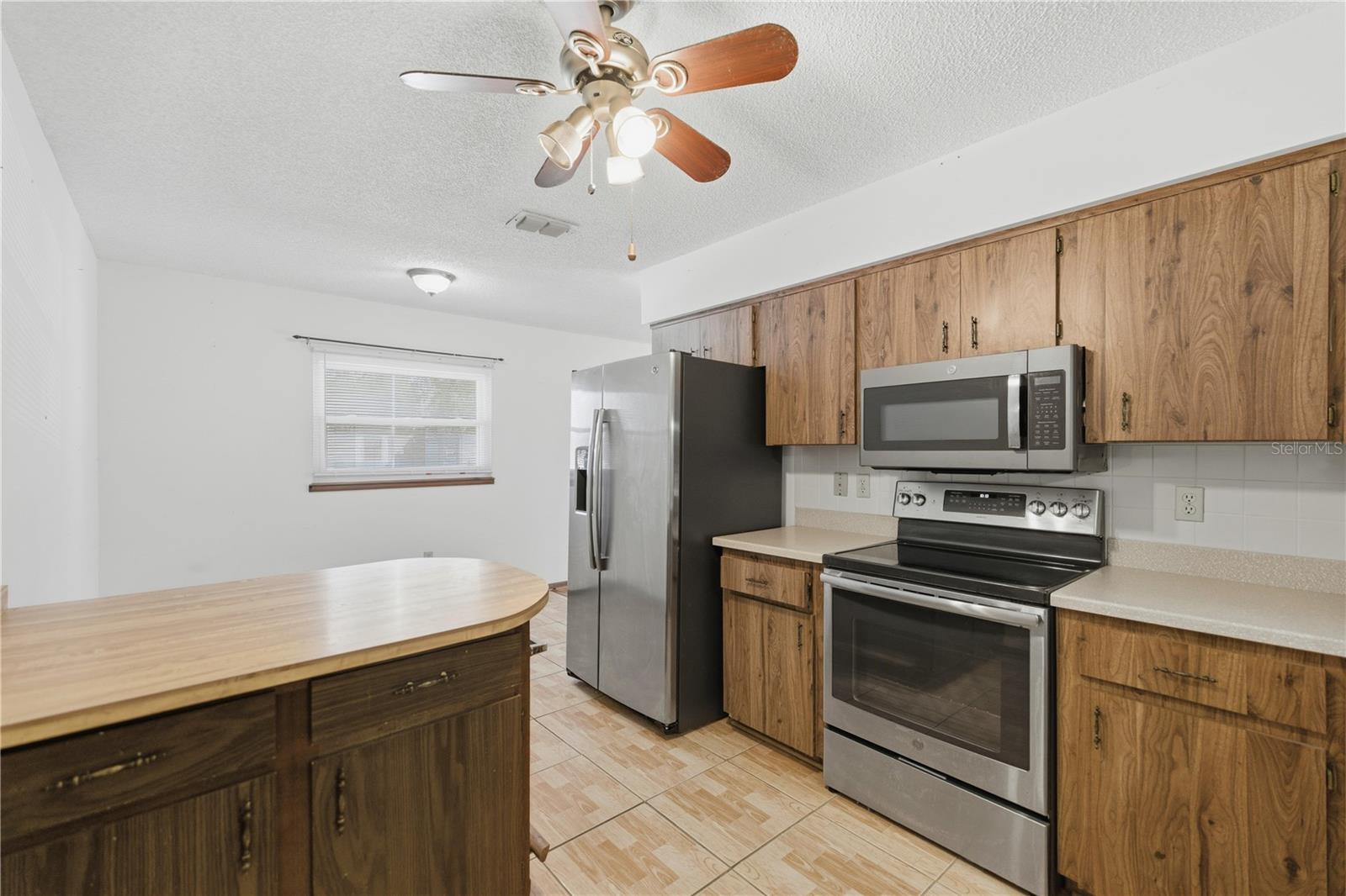 Image 5 of 30 For 9230 101st Place