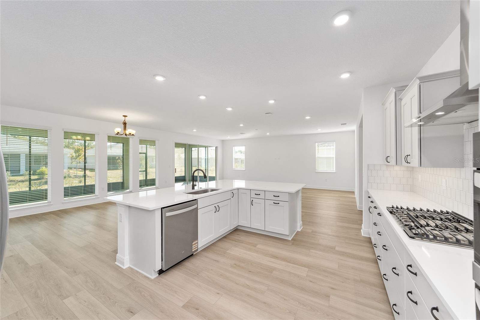 Image 22 of 47 For 10267 105th Terrace