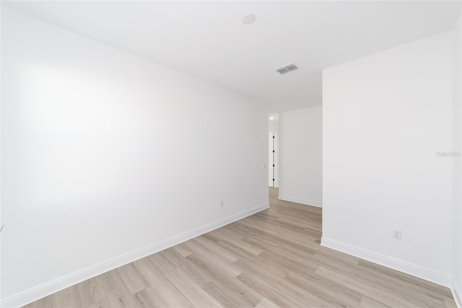 Image 32 of 47 For 10267 105th Terrace