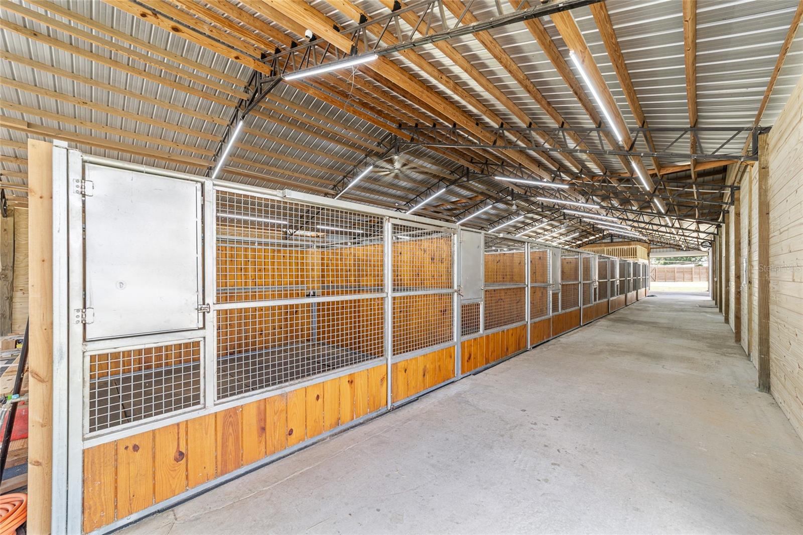 Image 11 of 95 For 1177 102nd Boulevard