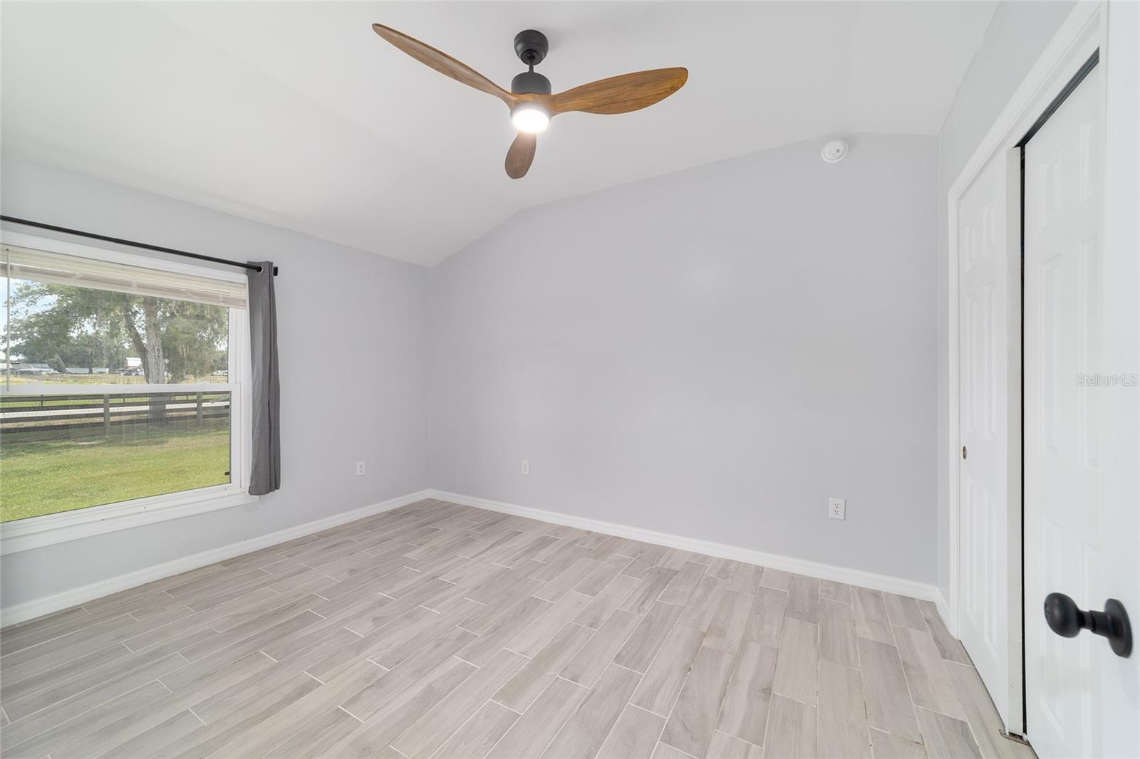 Image 65 of 95 For 1177 102nd Boulevard