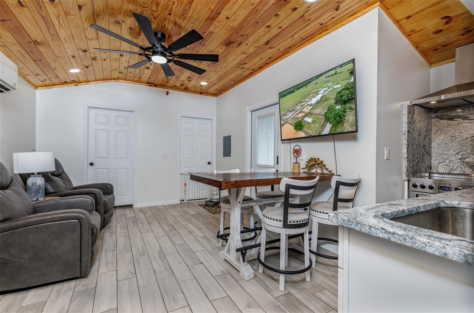 Image 74 of 95 For 1177 102nd Boulevard