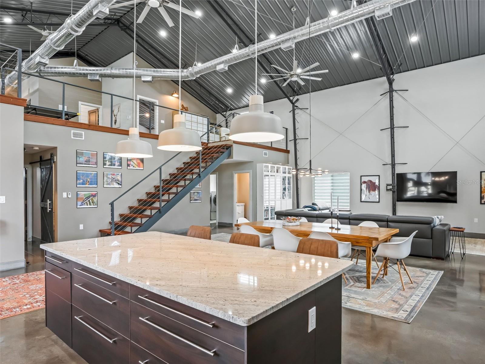 Image 10 of 50 For 11553 Highway 315