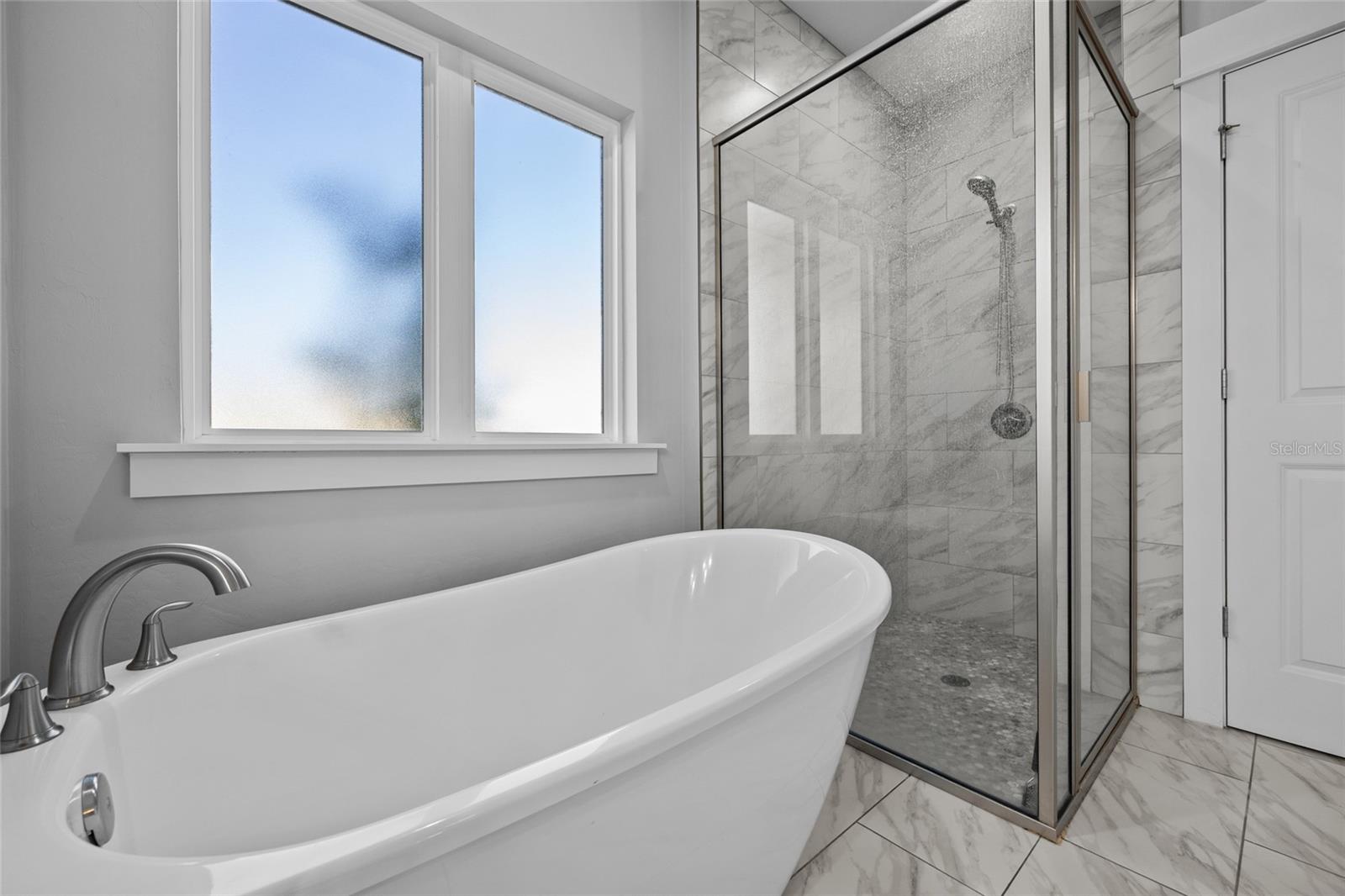 Image 21 of 33 For 199 Buttercup Drive