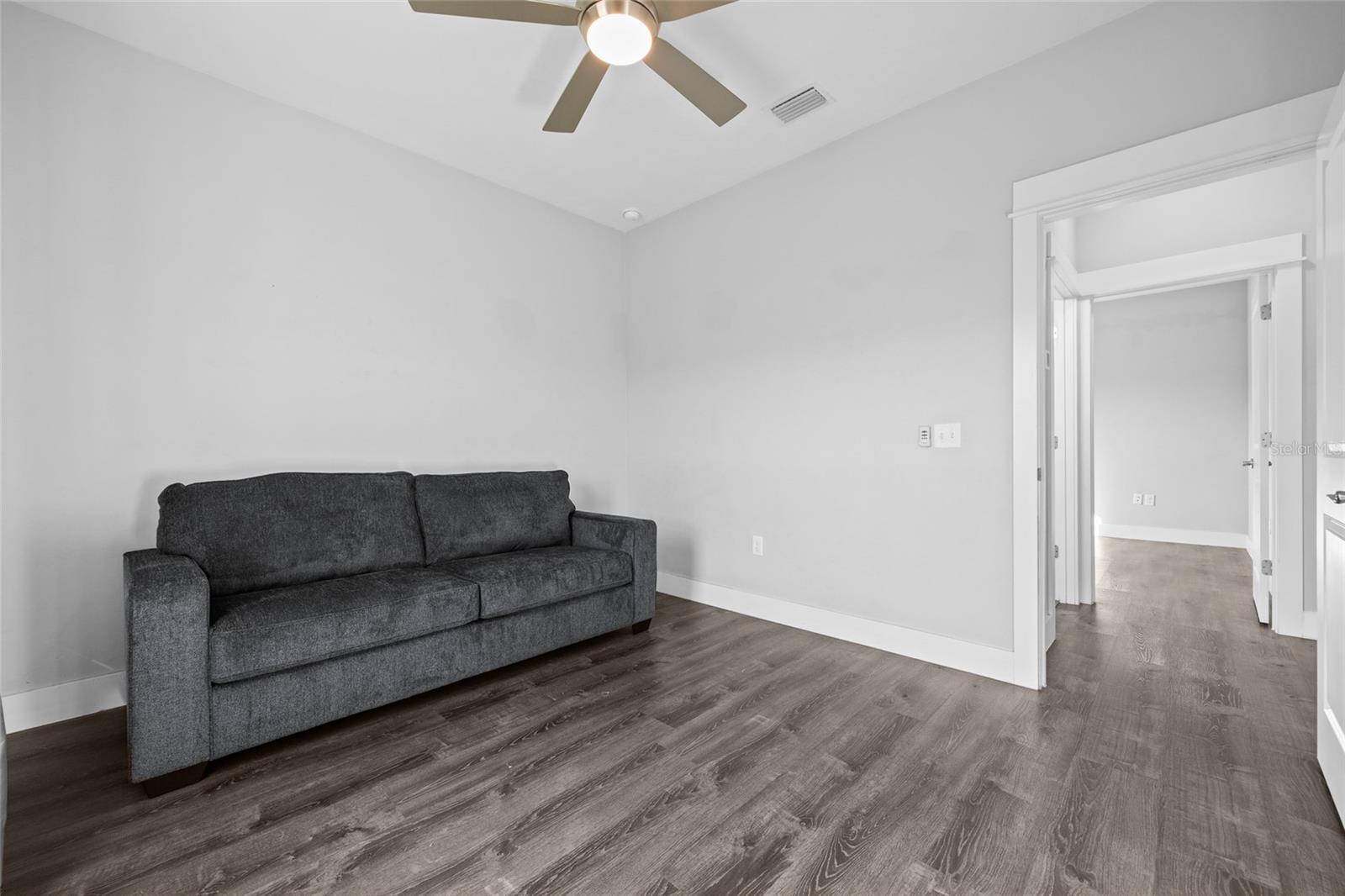 Image 22 of 33 For 199 Buttercup Drive