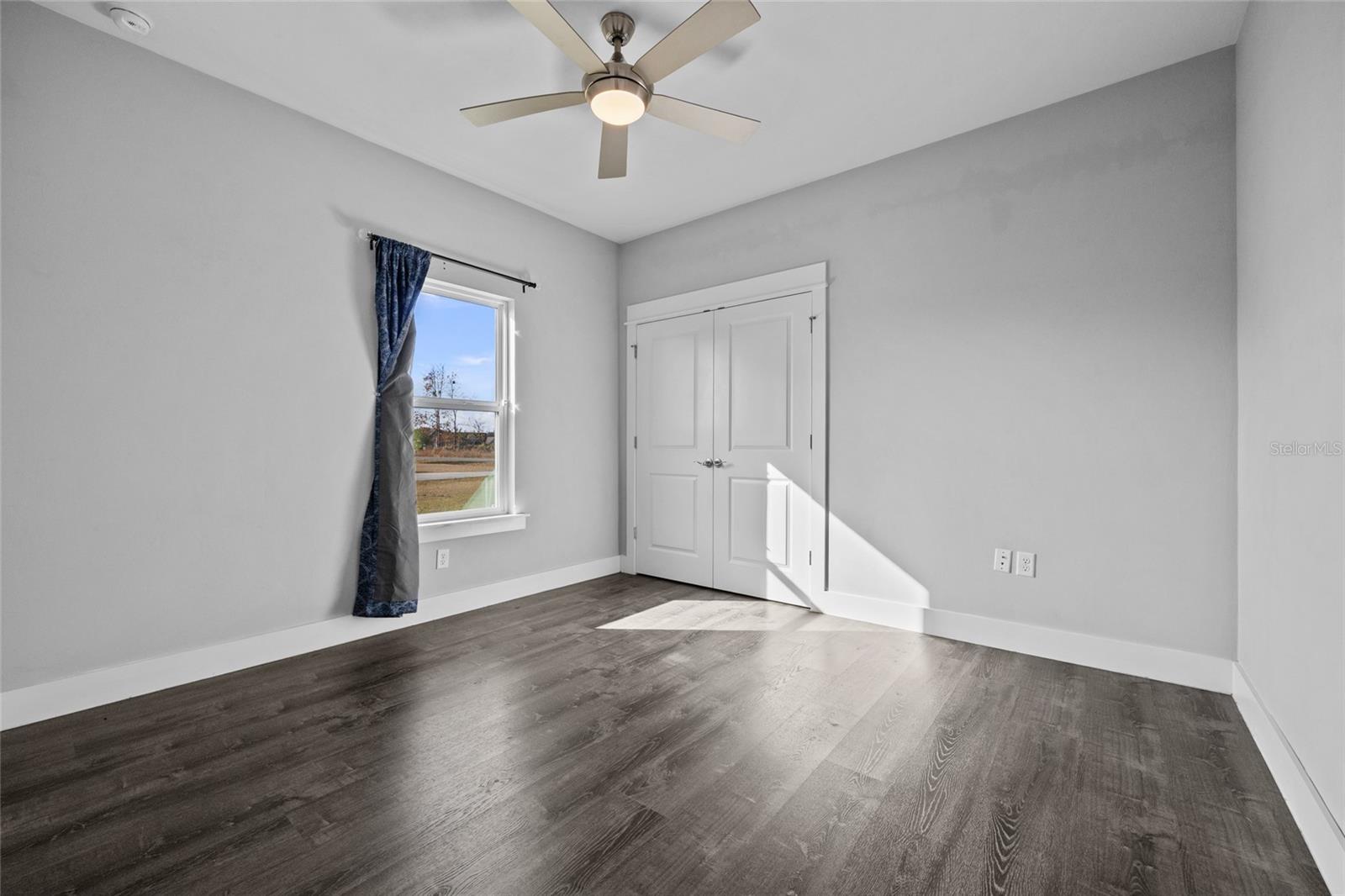 Image 25 of 33 For 199 Buttercup Drive