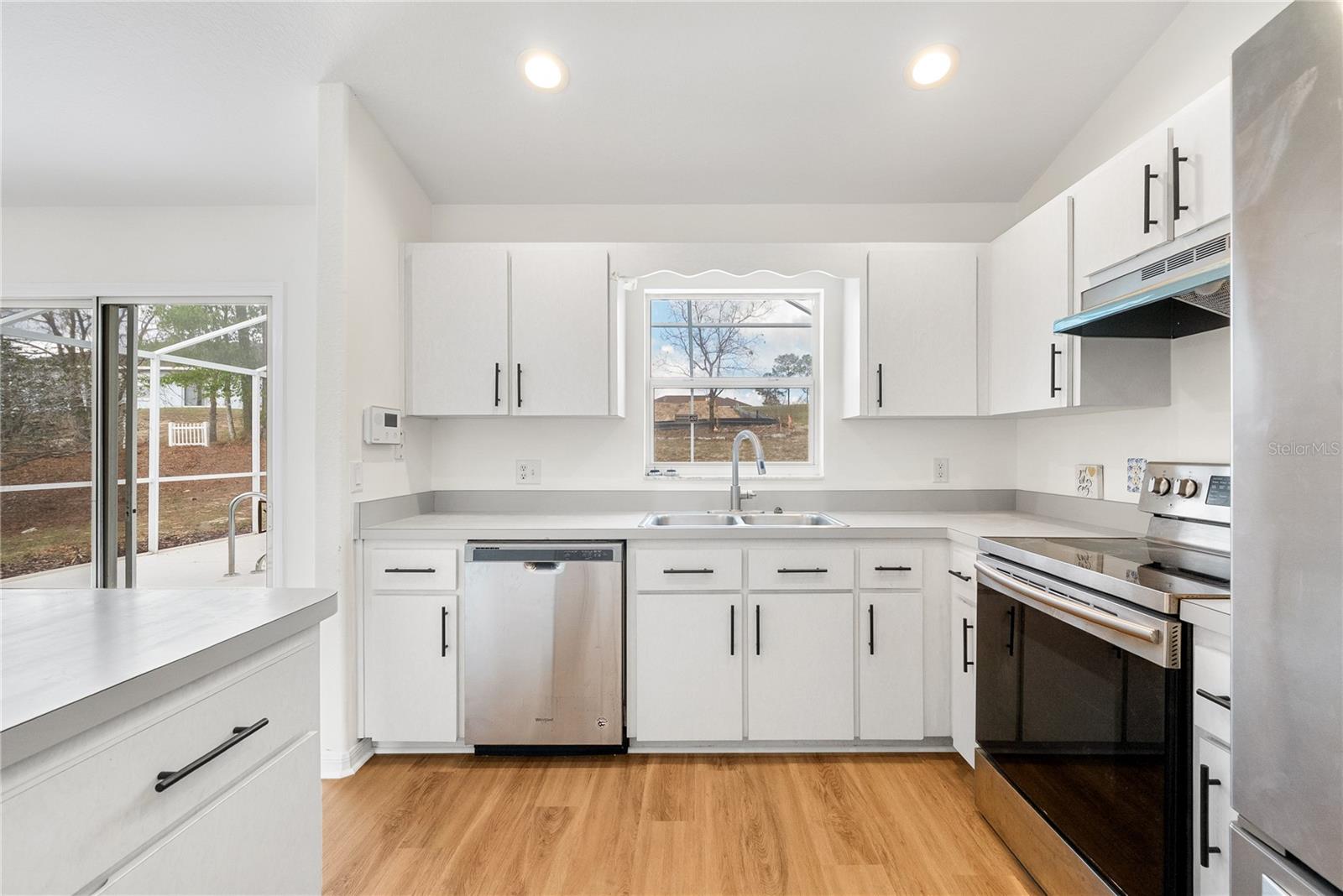 Image 10 of 26 For 8361 135th Loop