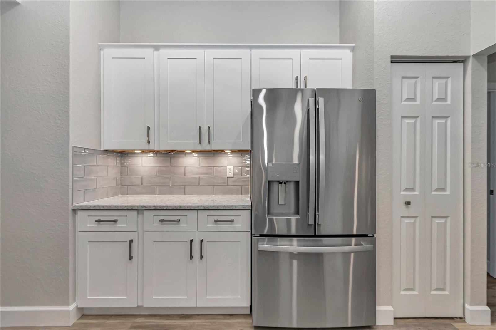 Image 31 of 59 For 11558 74th Court