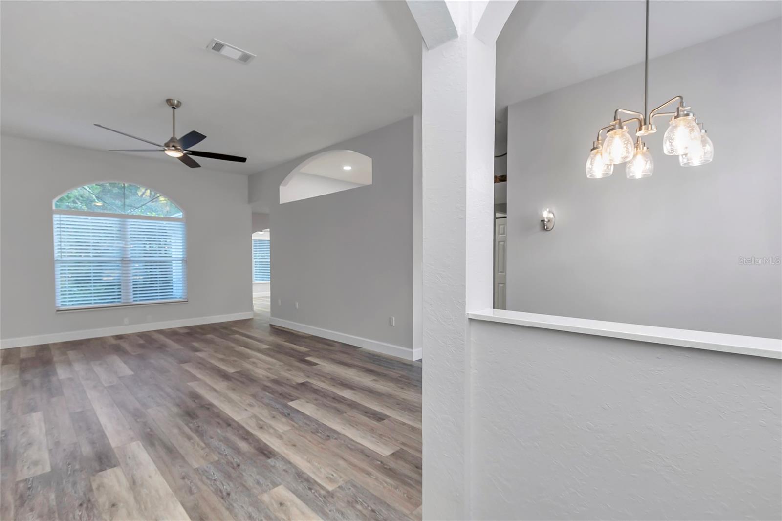 Image 9 of 59 For 11558 74th Court