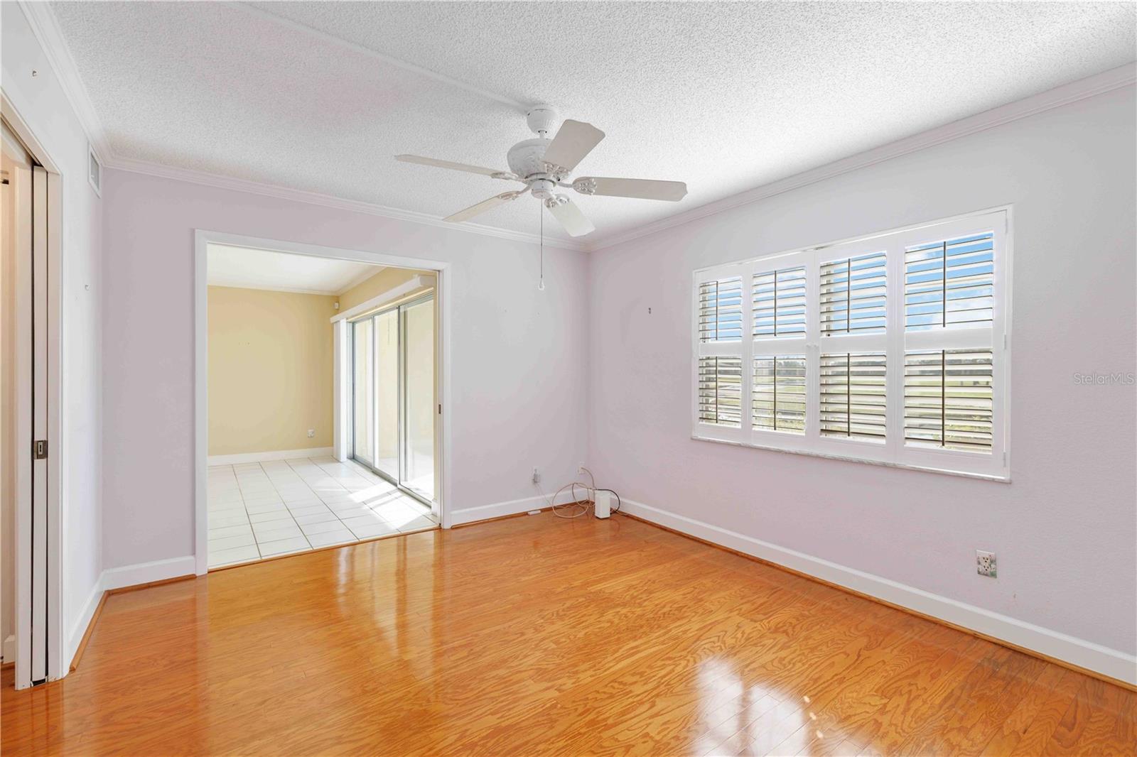 Image 16 of 23 For 6999 Country Club Drive N 125