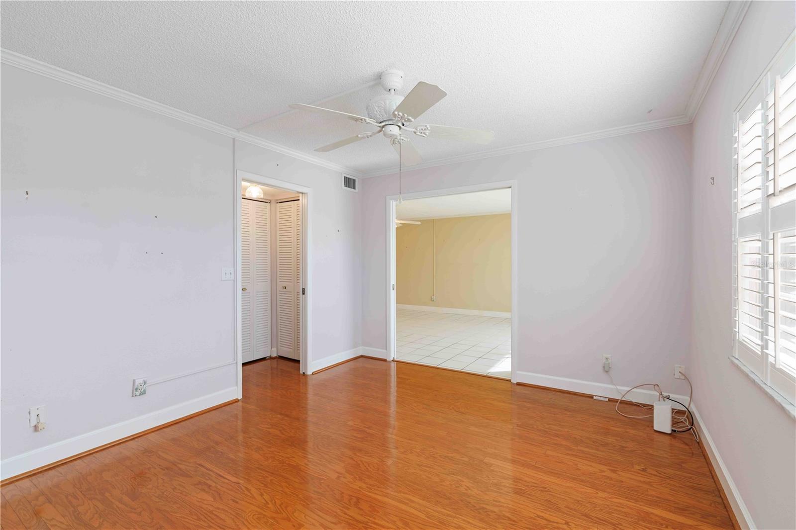 Image 17 of 23 For 6999 Country Club Drive N 125