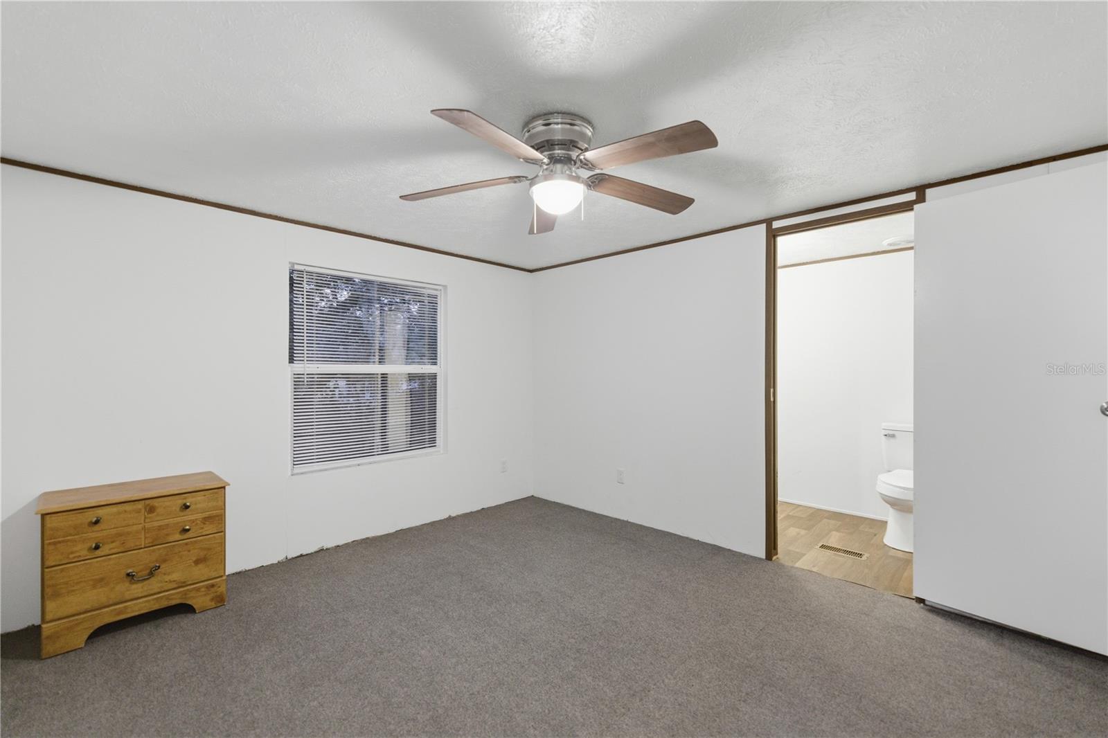 Image 11 of 26 For 11946 99th Terrace