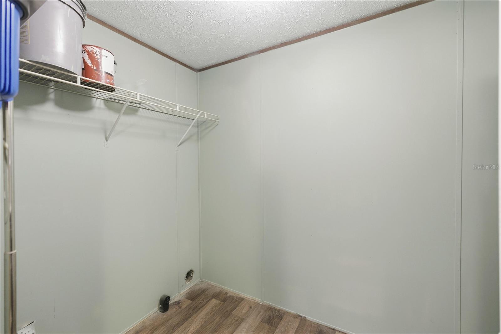 Image 7 of 26 For 11946 99th Terrace