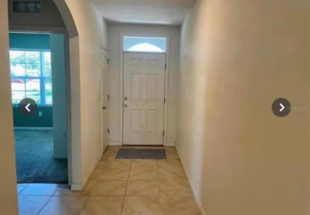 Image 2 of 11 For 201 Wood Hollow Road