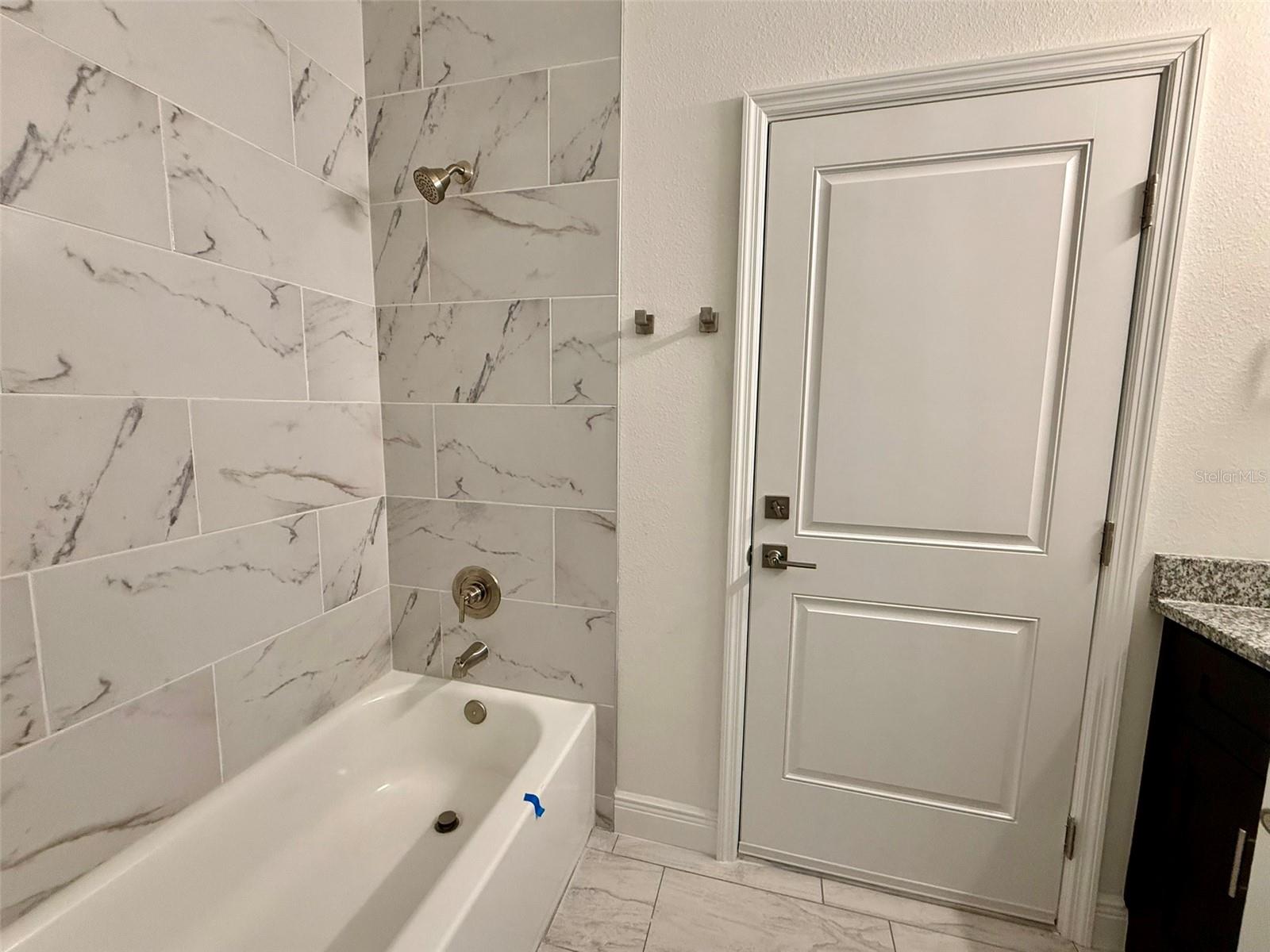 Image 54 of 59 For 1575 Lamplighter Street