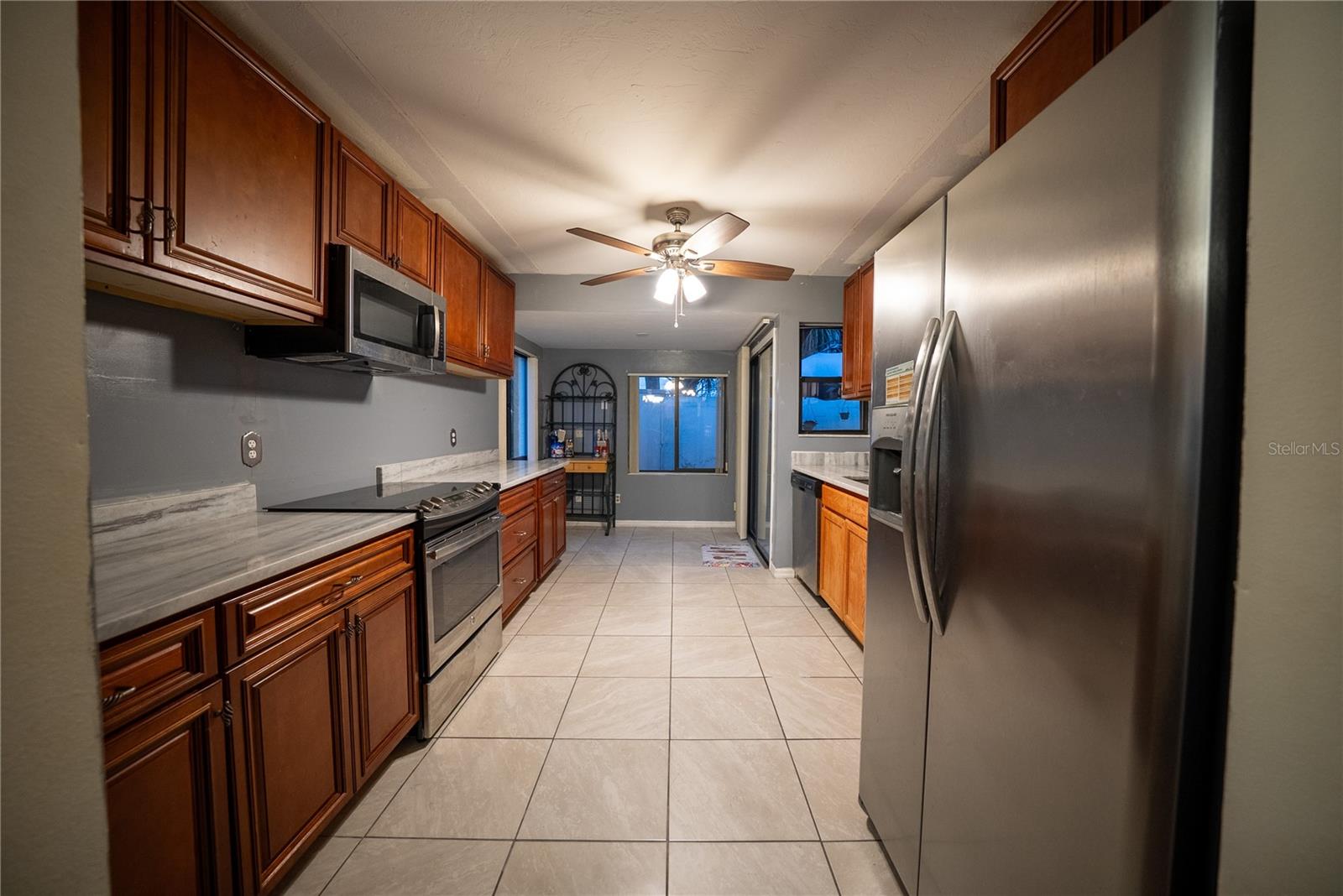 Image 12 of 47 For 3601 17th Lane