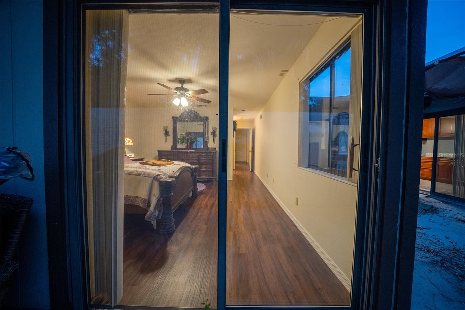 Image 18 of 47 For 3601 17th Lane