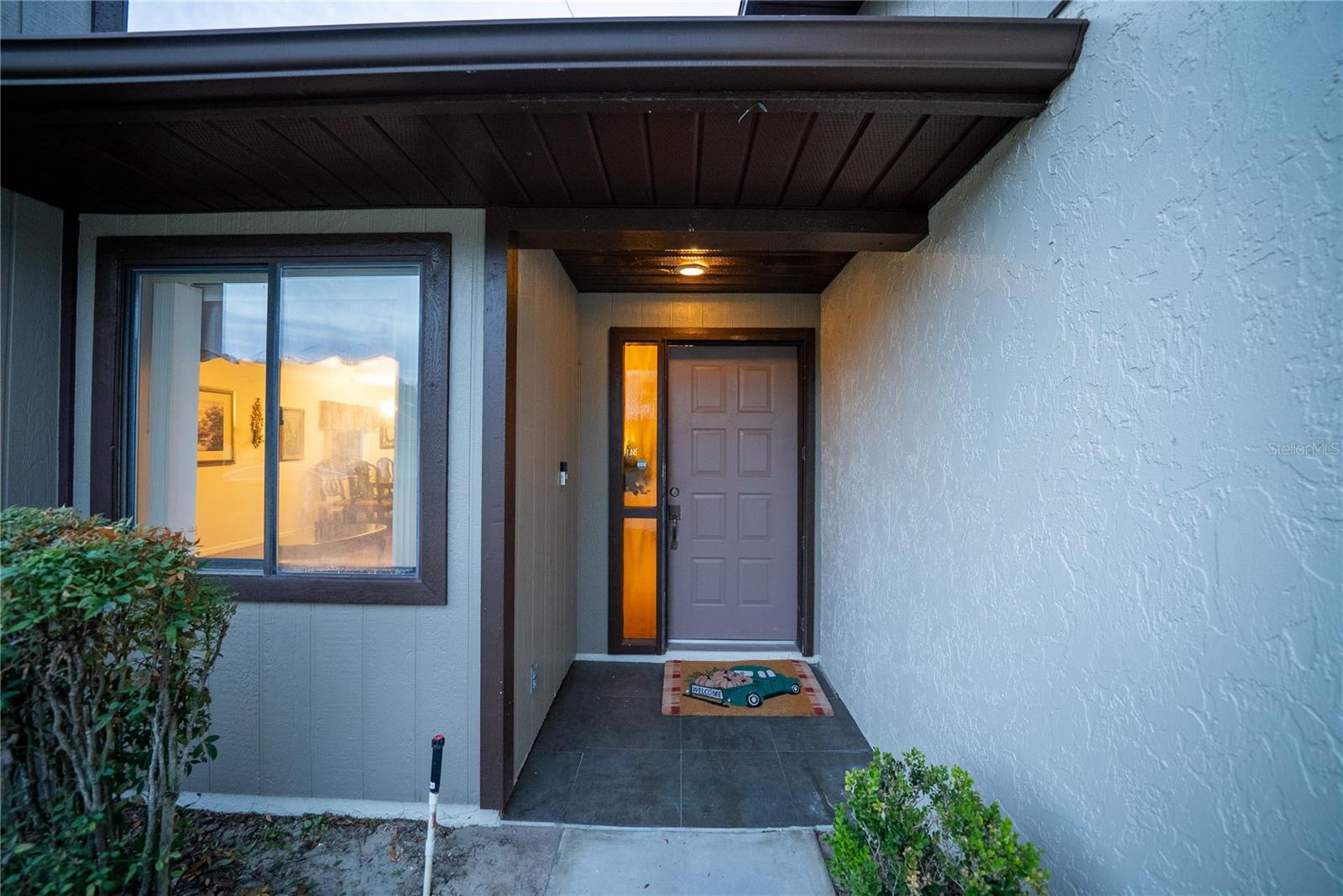 Image 4 of 47 For 3601 17th Lane