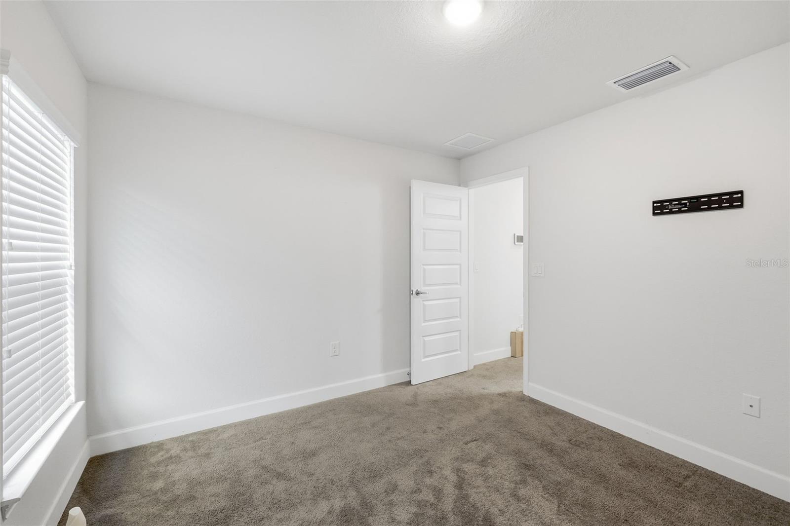 Image 26 of 32 For 9144 47th Court Road