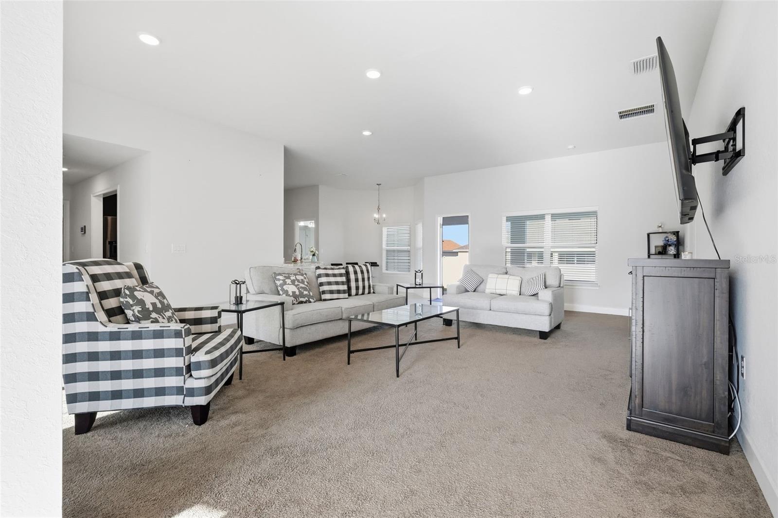 Image 5 of 32 For 9144 47th Court Road