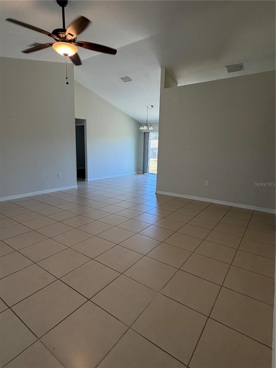 Image 2 of 15 For 16621 Sw 31st Terrace