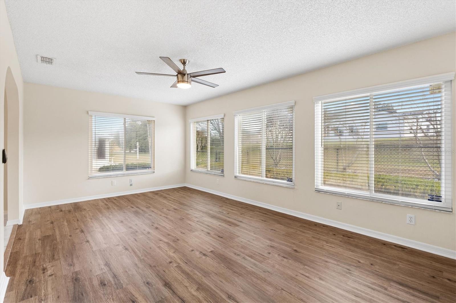 Image 18 of 45 For 10767 174th Loop