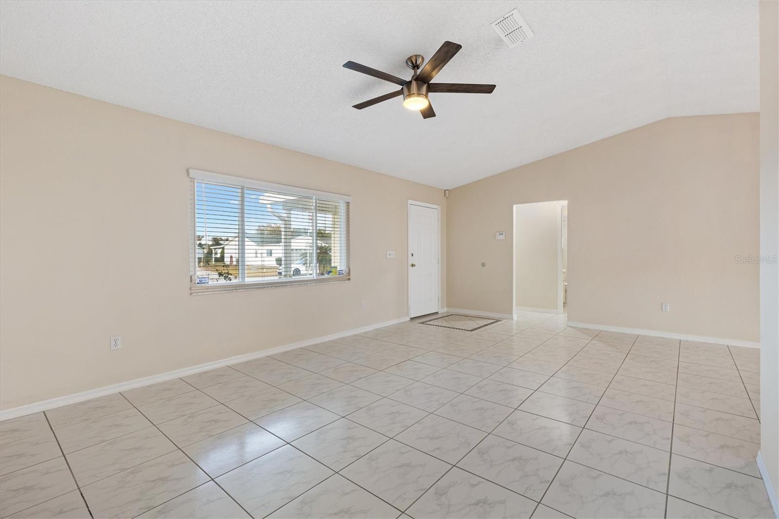 Image 8 of 45 For 10767 174th Loop