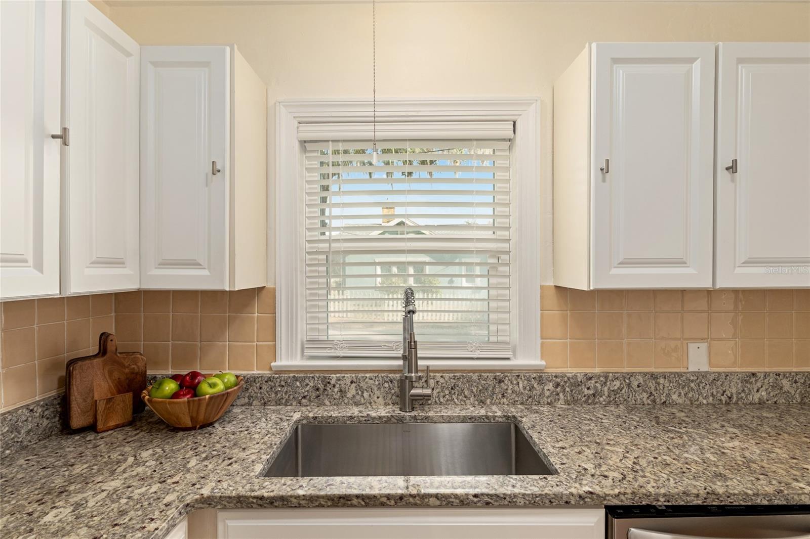 Image 13 of 44 For 742 12th Street