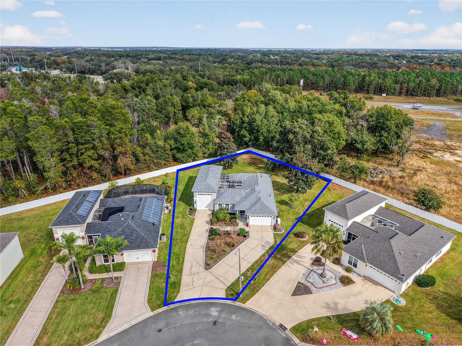 Image 4 of 67 For 4719 Heritage Trail