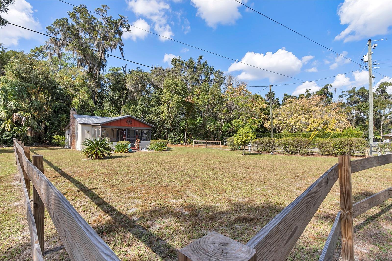 Image 38 of 67 For 20990 Pennsylvania Avenue