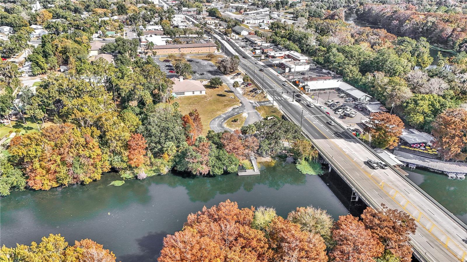 Image 64 of 67 For 20990 Pennsylvania Avenue