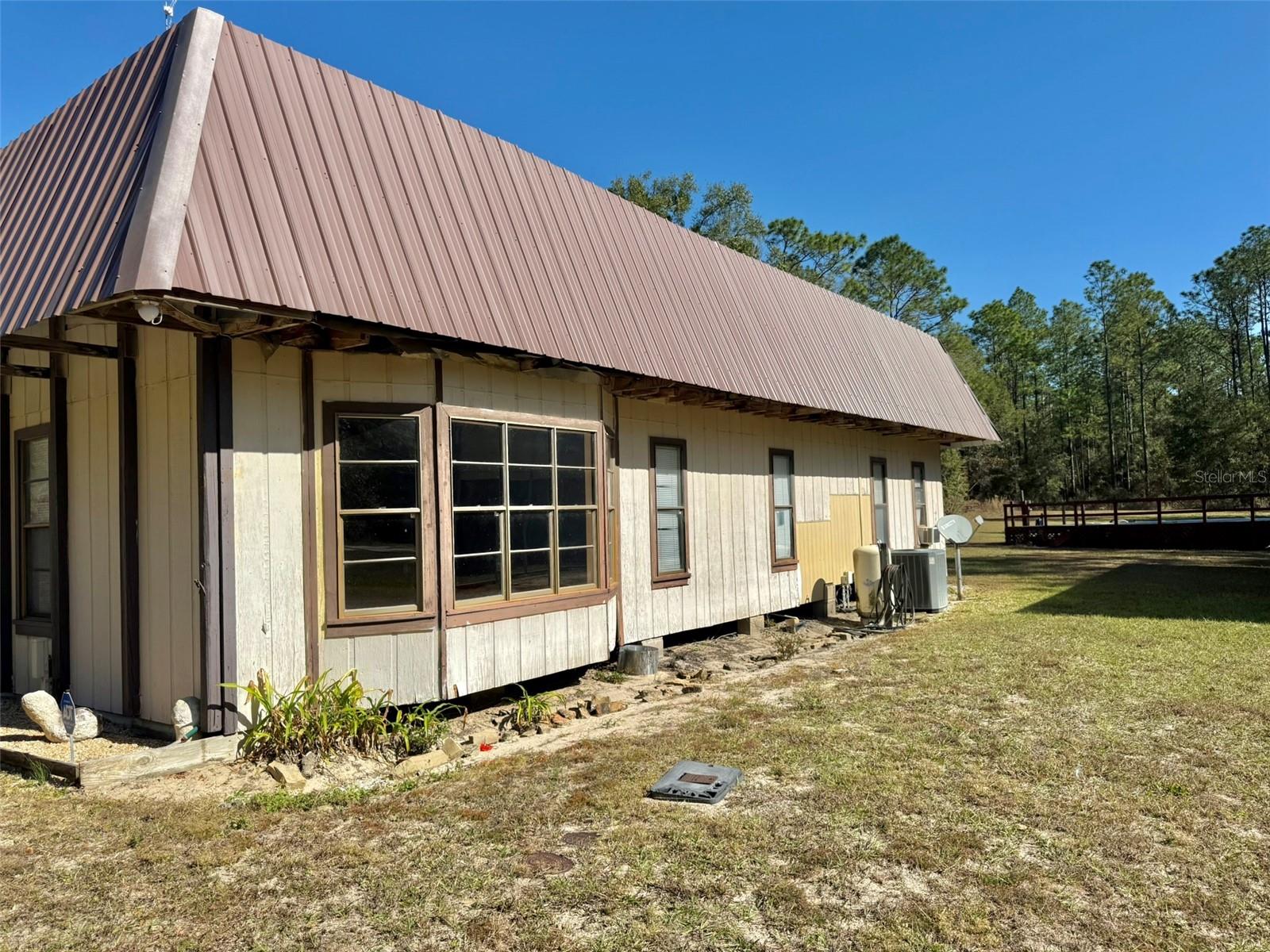 Image 6 of 30 For 1180 158th Avenue