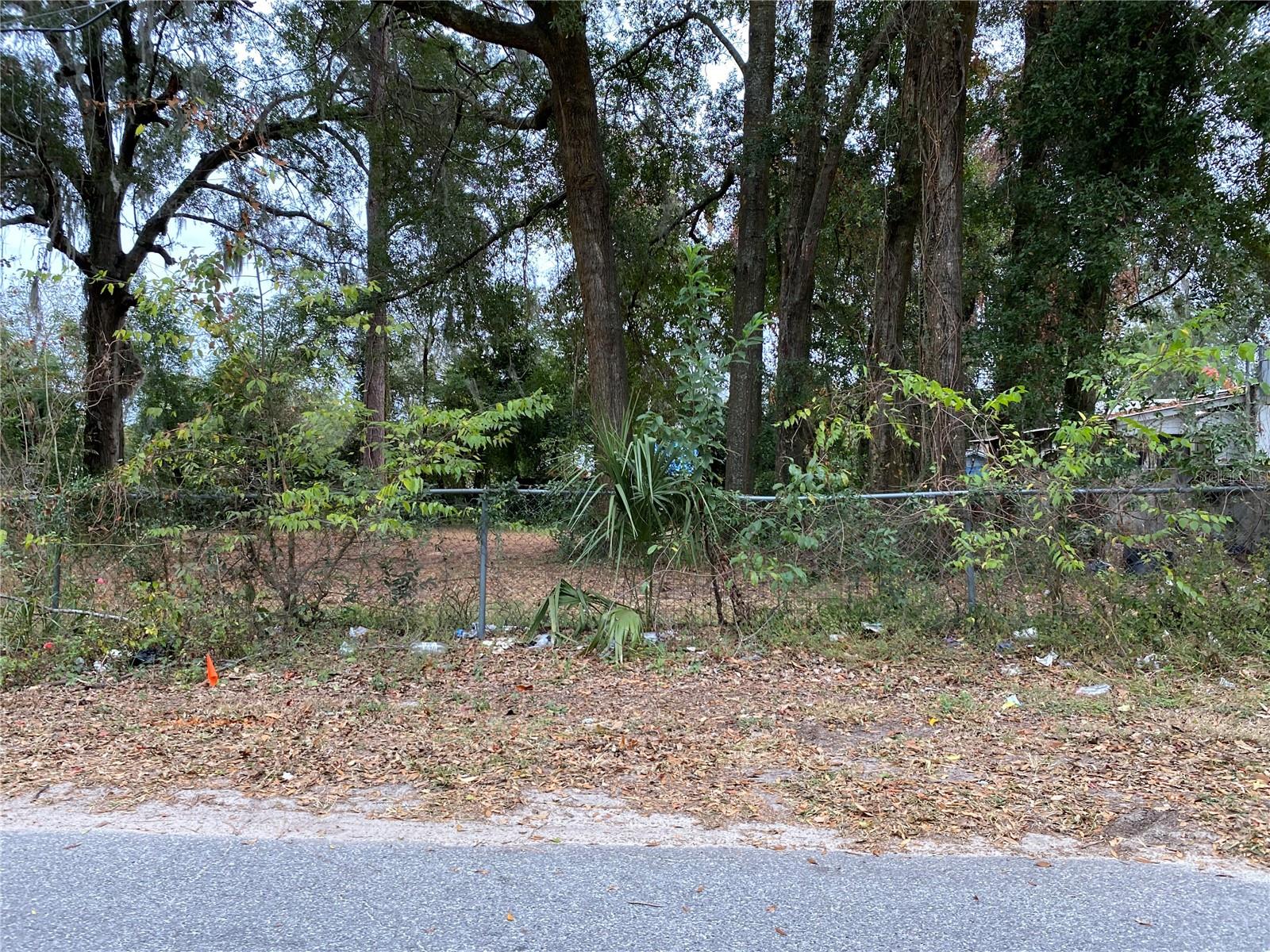 Image 3 of 3 For  15th Avenue  