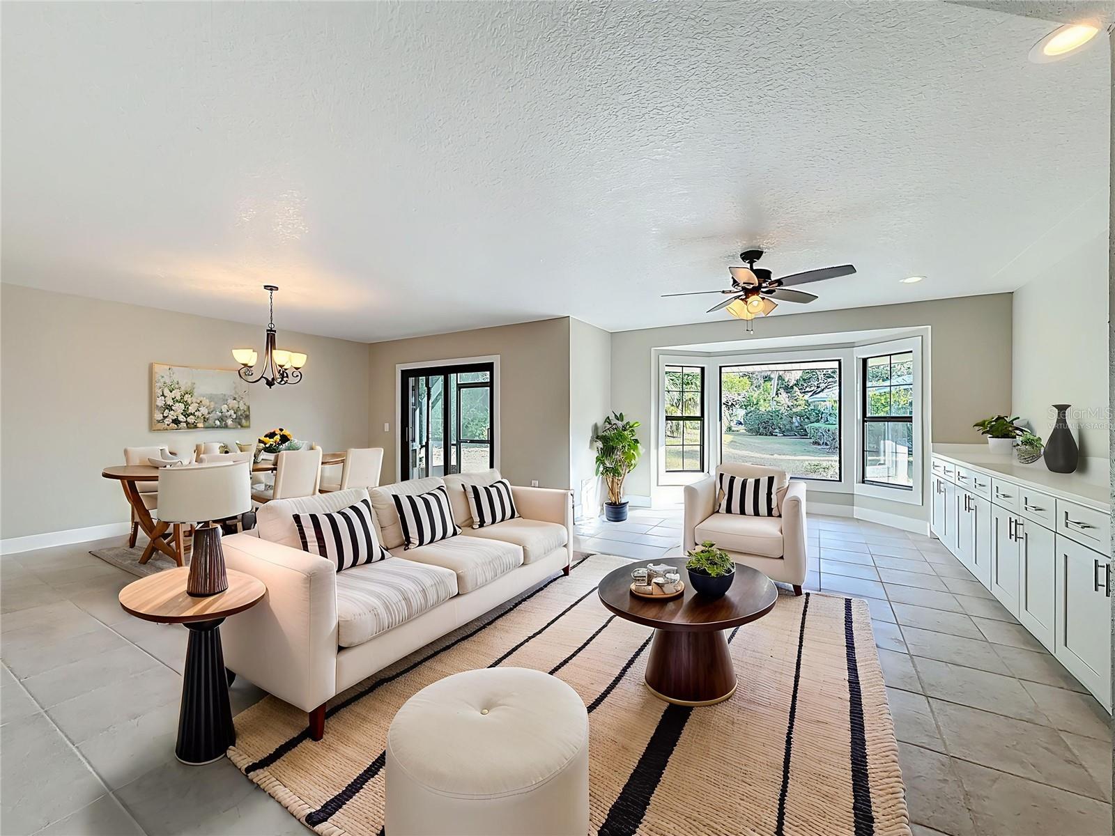 Image 16 of 73 For 11603 Bayshore Drive 118