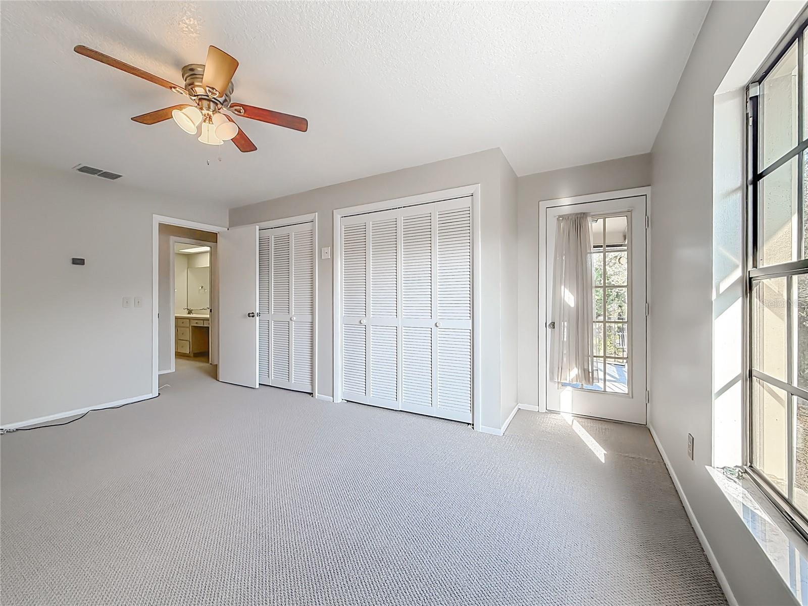 Image 40 of 73 For 11603 Bayshore Drive 118