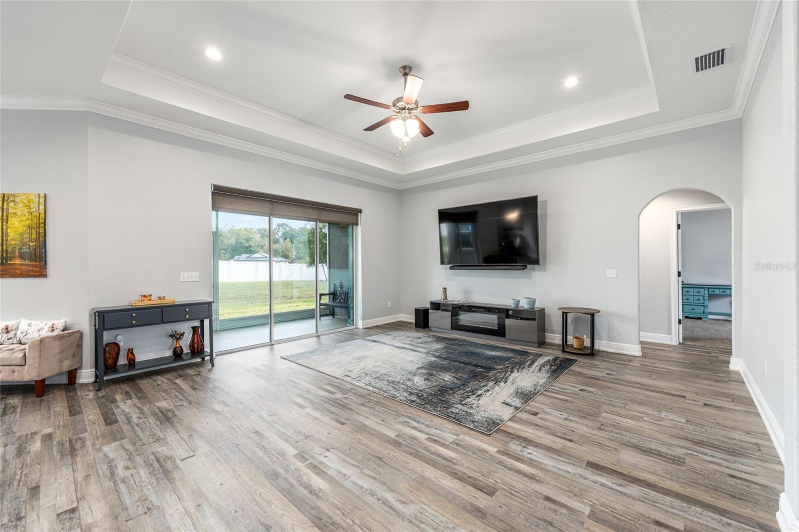 Image 5 of 46 For 5297 39th Loop