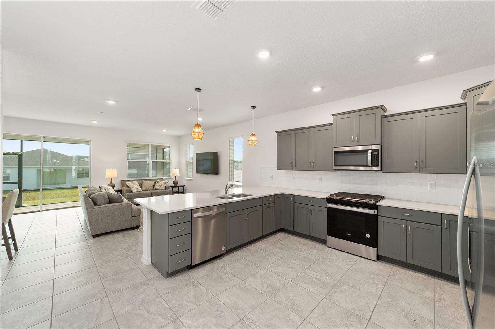 Image 10 of 43 For 7288 64th Street Road