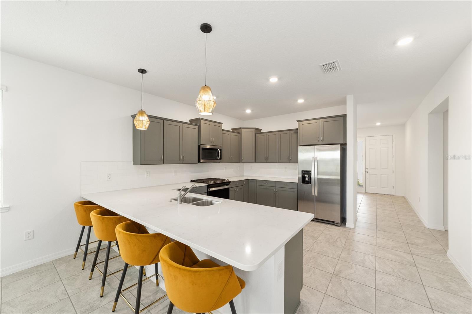 Image 11 of 43 For 7288 64th Street Road